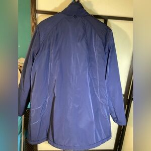 Gallery New York winter loose shiny coat big pockets. Size XL